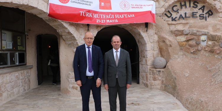 Türk Mutfağı Haftası Etkinliği Uçhisar Kalesi’nde Düzenlendi